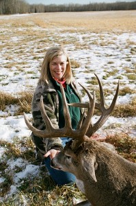 north-river-outfitting-alberta-whitetail-deer-hunting-oufitter299